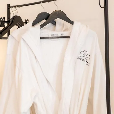 Le Perle Di Ba - With Jacuzzi In Polignano Bed & Breakfast 3*