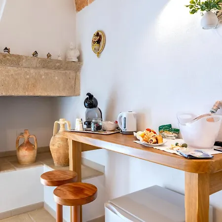 Le Perle Di Bà - With Jacuzzi In Polignano Bed & Breakfast