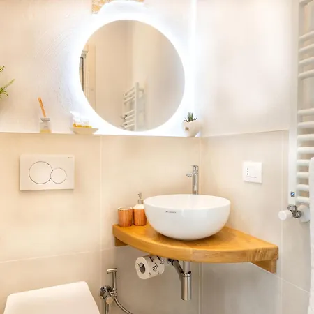 Le Perle Di Ba - With Jacuzzi In Polignano 3* 滨海波利尼亚诺