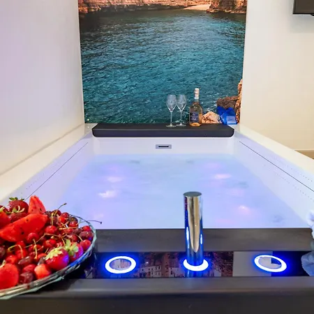 Le Perle Di Ba - With Jacuzzi In Polignano *