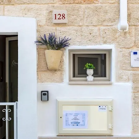 Le Perle Di Ba - With Jacuzzi In Polignano 住宿加早餐酒店 *